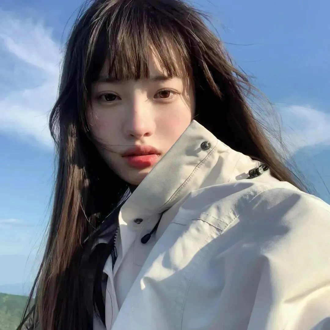 艾蜜莉·布莱尔的秘密